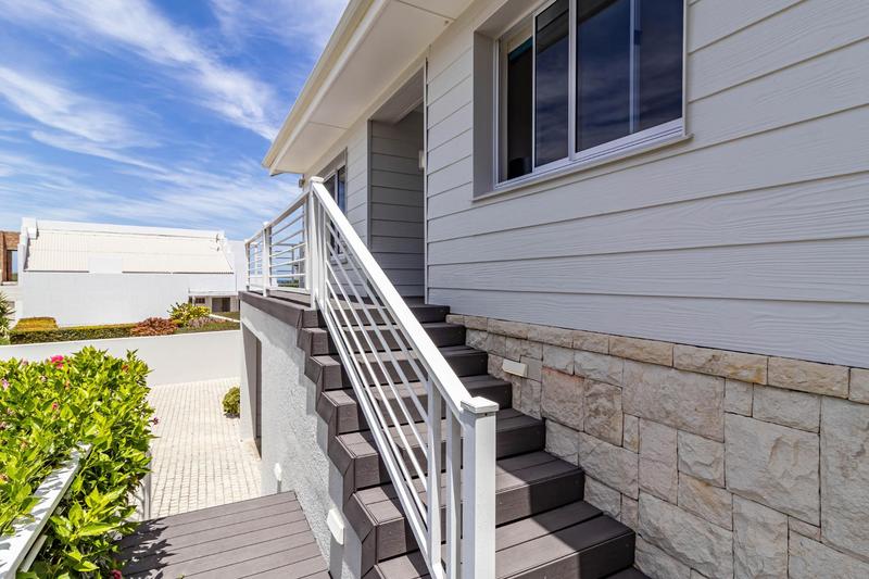 4 Bedroom Property for Sale in Sandbaai Western Cape